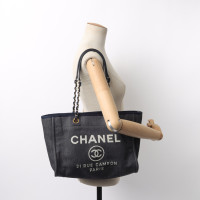 Chanel Tote bag in Blu