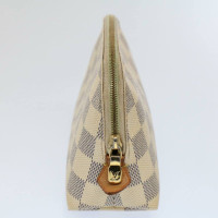 Louis Vuitton Cosmetic Pouch 17 in Tela in Oro