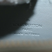 Louis Vuitton Mott Lakleer in Geel