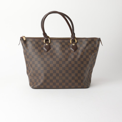 Louis Vuitton Shoulder bag in Brown