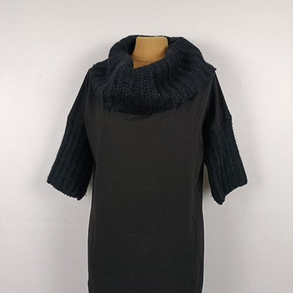 Marc Cain Dress Wool in Black