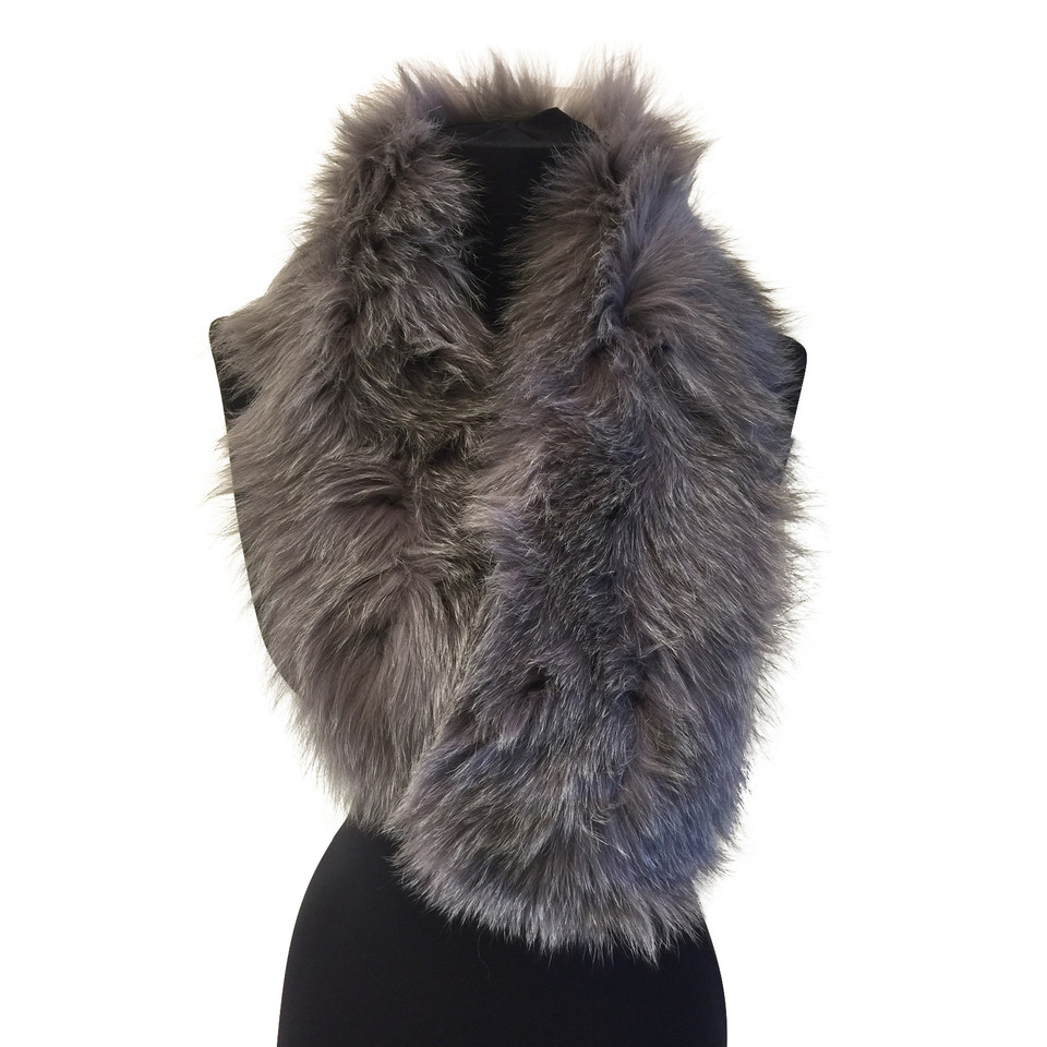 Max Mara Fox fur collar