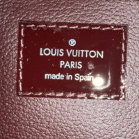 Louis Vuitton Pochette Cosmétique in Rot