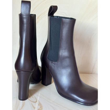 Bottega Veneta Ankle boots Leather in Brown