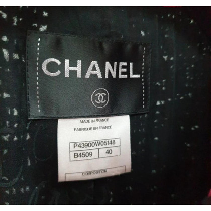 Chanel Jacke/Mantel aus Seide in Schwarz