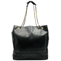 Chanel Shopping Tote in Pelle in Nero