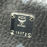 Mcm Shopper Leather in Black