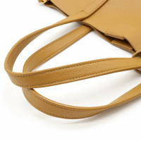 Yves Saint Laurent Tote Bag aus Leder in Braun