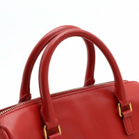 Yves Saint Laurent Baby Duffle Bag aus Leder in Rot