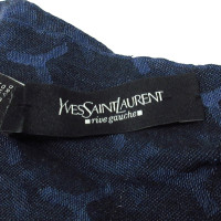 Yves Saint Laurent Schal/Tuch aus Seide in Blau