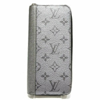 Louis Vuitton Bag/Purse Canvas in Silvery