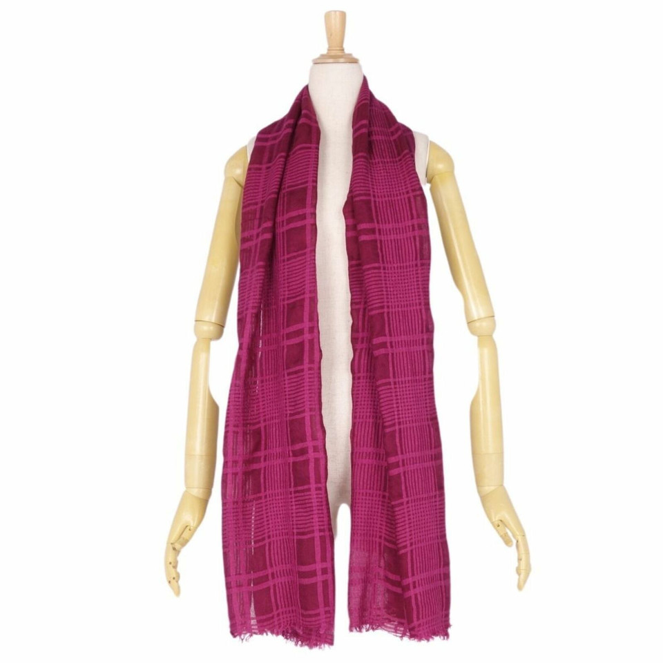 Hermès Scarf/Shawl Silk in Fuchsia