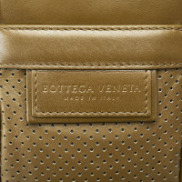 Bottega Veneta Shopper aus Leder in Khaki