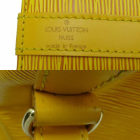 Louis Vuitton Noé Petit aus Leder in Gelb