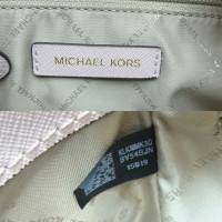 Michael Kors Selma Leather in Fuchsia