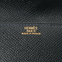 Hermès Clutch aus Leder in Blau