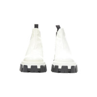 Prada Boots Patent leather in White