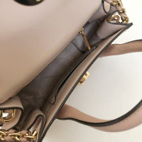 Michael Kors Handbag Leather in Fuchsia