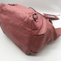 Balenciaga Handtasche aus Leder in Fuchsia