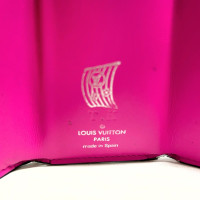 Louis Vuitton Discovery Leer in Fuchsia