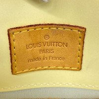 Louis Vuitton Sac à main en Cuir verni en Vert