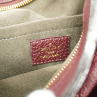 Louis Vuitton Shoulder bag Leather in Bordeaux