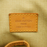 Louis Vuitton Trouville in Tela in Marrone