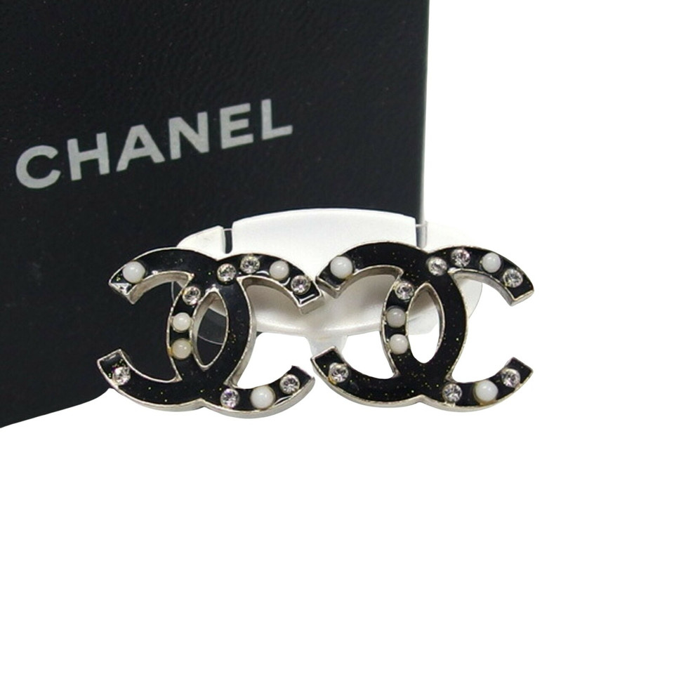 Chanel Oorbel in Zilverachtig