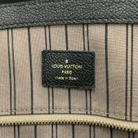 Louis Vuitton Pont-Neuf aus Leder in Schwarz