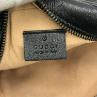 Gucci GG Marmont Mini aus Leder in Schwarz