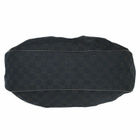 Gucci Sukey Bag aus Canvas in Schwarz