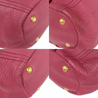 Prada Shoulder bag Leather in Fuchsia
