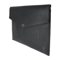 Louis Vuitton Clutch Bag Leather in Black