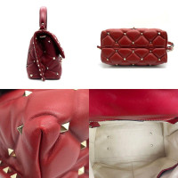 Red Valentino Handtasche aus Leder in Rot