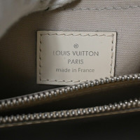 Louis Vuitton Passy PM33 aus Leder in Beige