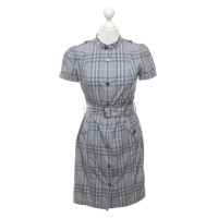 Burberry Kleid in Grau