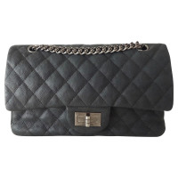 Chanel 2.55 aus Leder in Schwarz