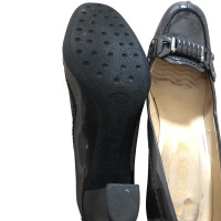 Tod's Pumps/Peeptoes Patent leather in Grey