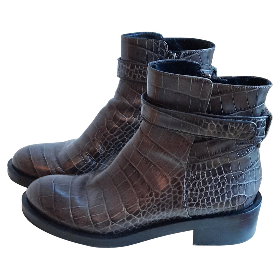 Schumacher Ankle boots Leather in Brown