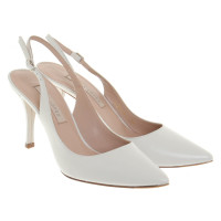 Pura Lopez pumps in het wit