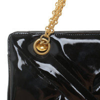 Chanel Patent leather shoulder bag