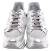 Hogan Trainers Leather in Silvery