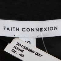 Faith Connexion Abendkleid mit metallischem Schimmer