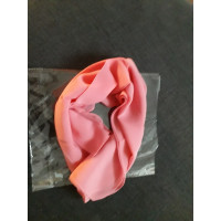 Dolce & Gabbana Scarf/Shawl Silk in Pink