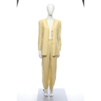 Giorgio Armani Suit in Geel
