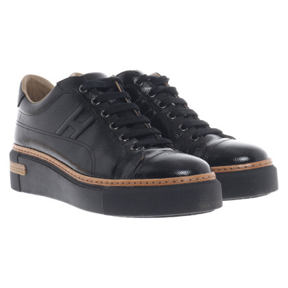 Hermès Lace-up shoes Patent leather in Black