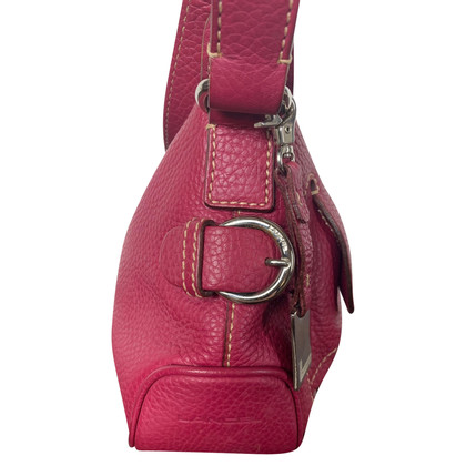 Lancel Shoulder bag Leather in Fuchsia