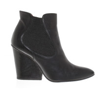Paco Gil Boots in Black