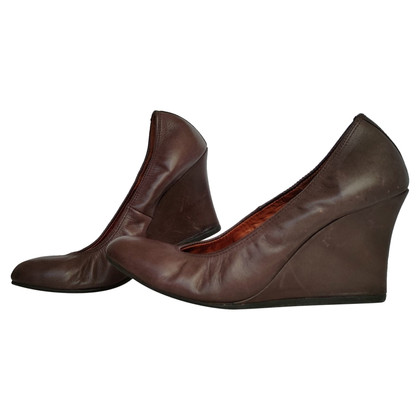 Lanvin Wedges Leather in Brown