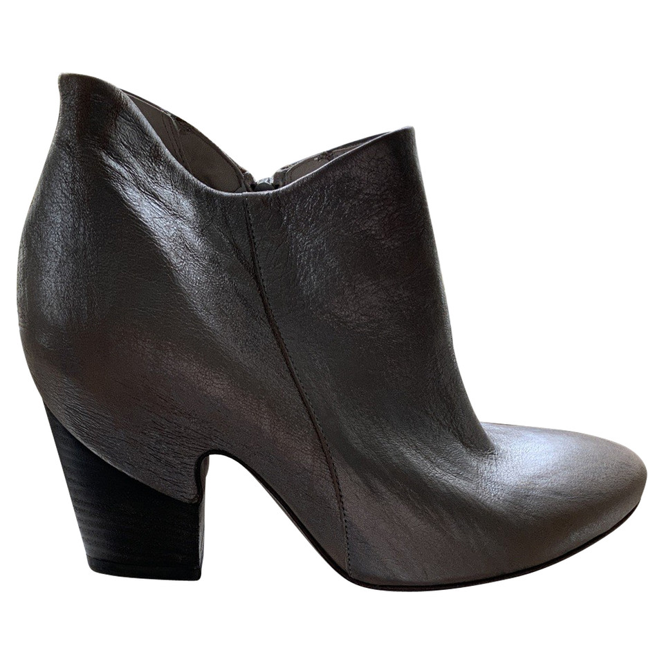 Vic Matie Ankle boots Leather in Silvery